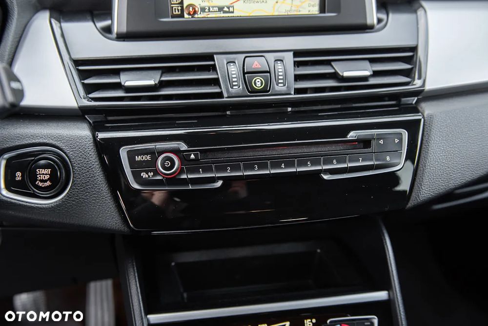 BMW Seria 2 218d Active Tourer Luxury Line - 23