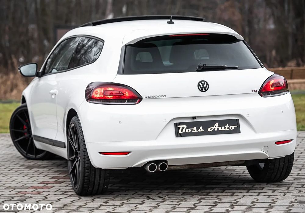 Volkswagen Scirocco 1.4 TSI R-Style DSG - 8