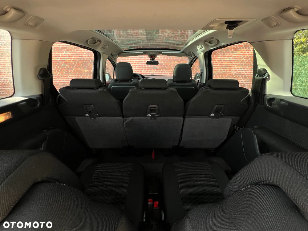 Peugeot 5008 1.6 HDi Premium - 32
