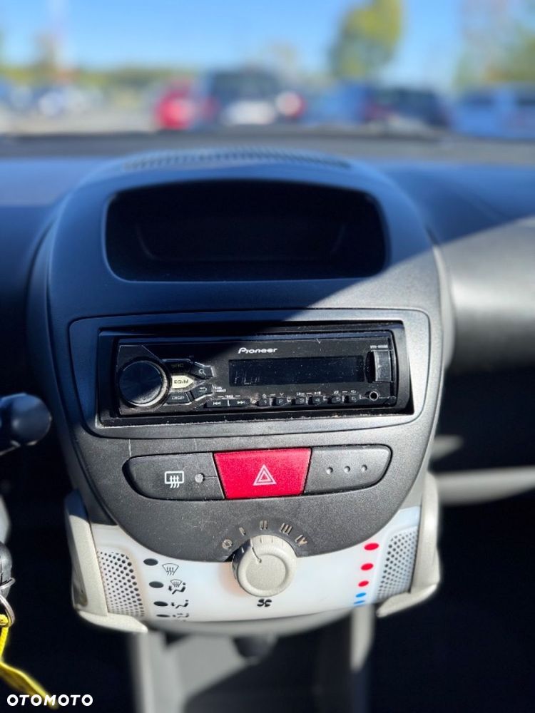 Toyota Aygo - 33