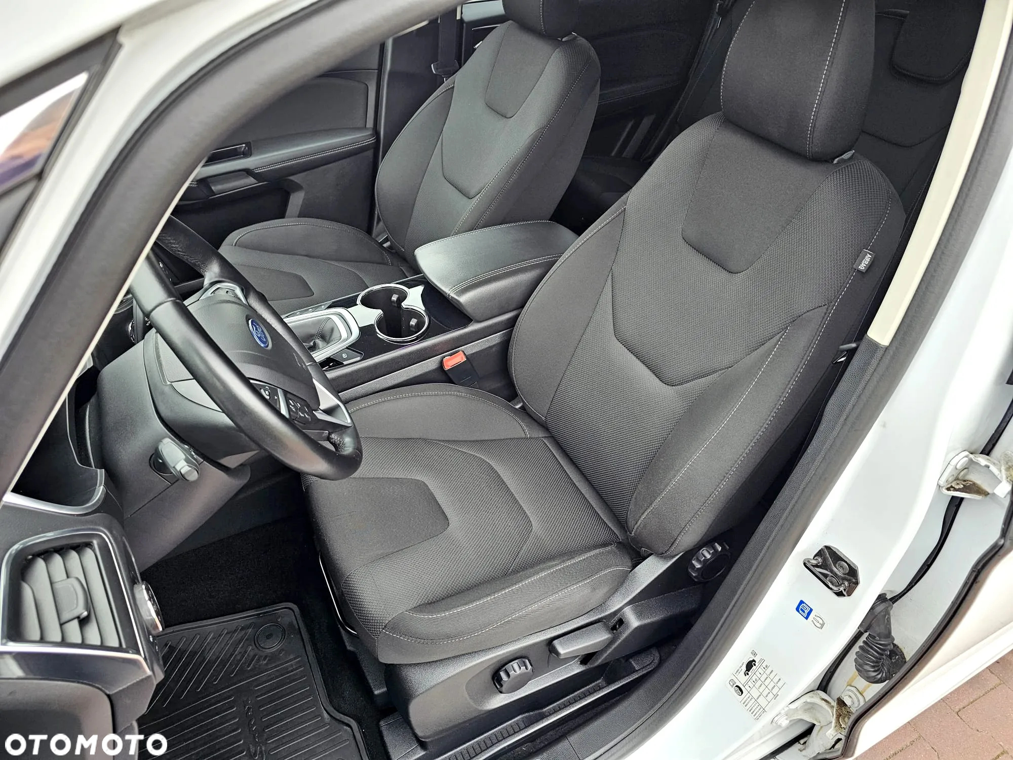 Ford S-Max 1.5 Eco Boost Start-Stopp Titanium - 23