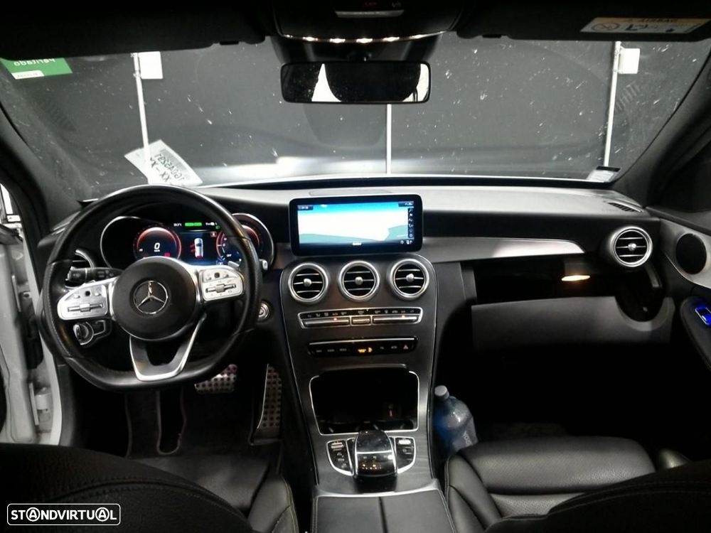 Mercedes-Benz C 300 de AMG Line - 8