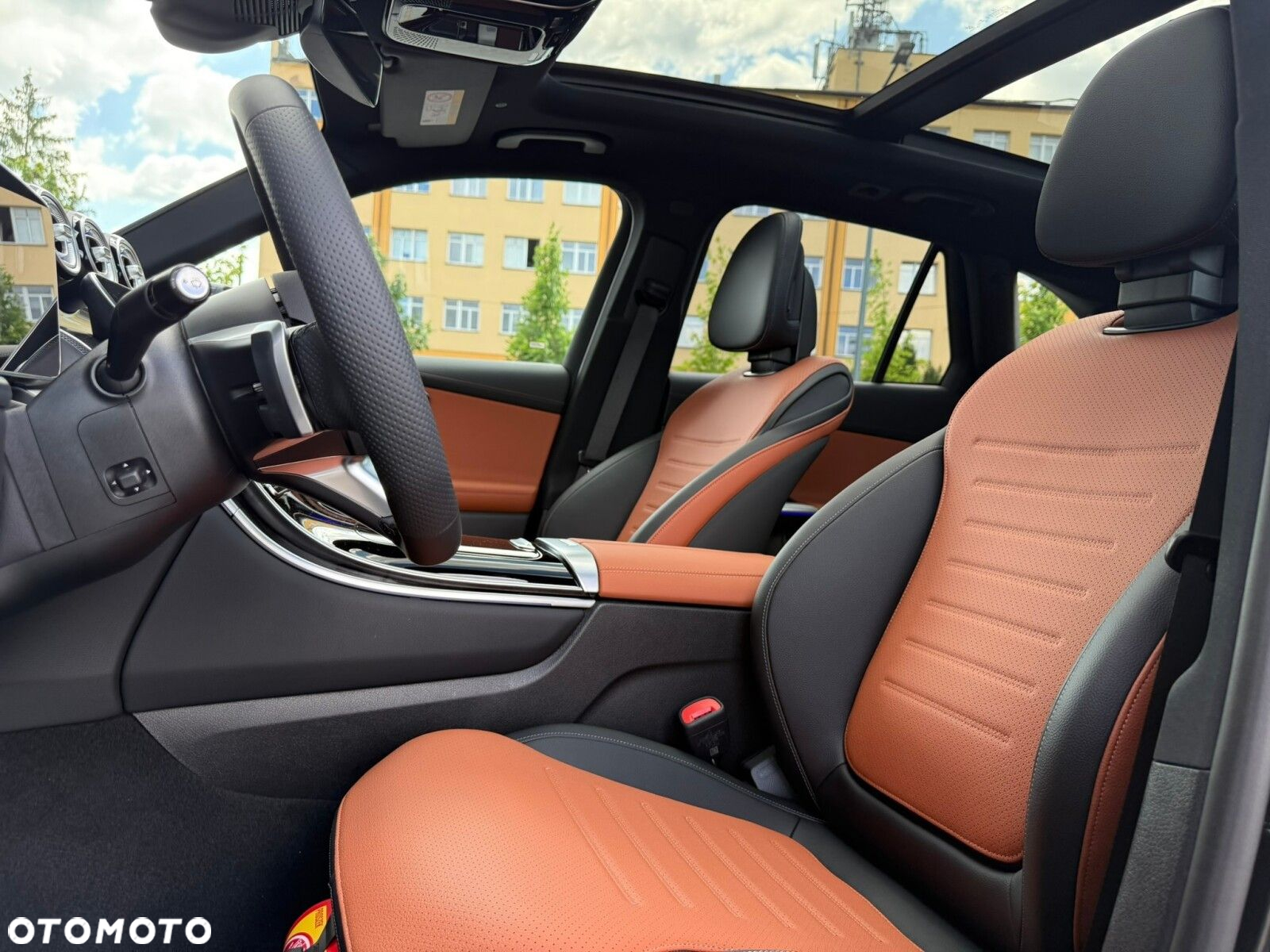 Mercedes-Benz GLC - 14