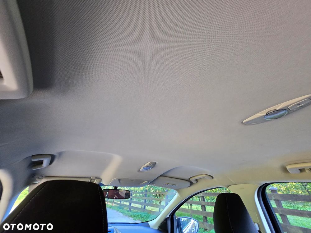 Ford Kuga 1.5 EcoBoost 2x4 Cool & Connect - 29