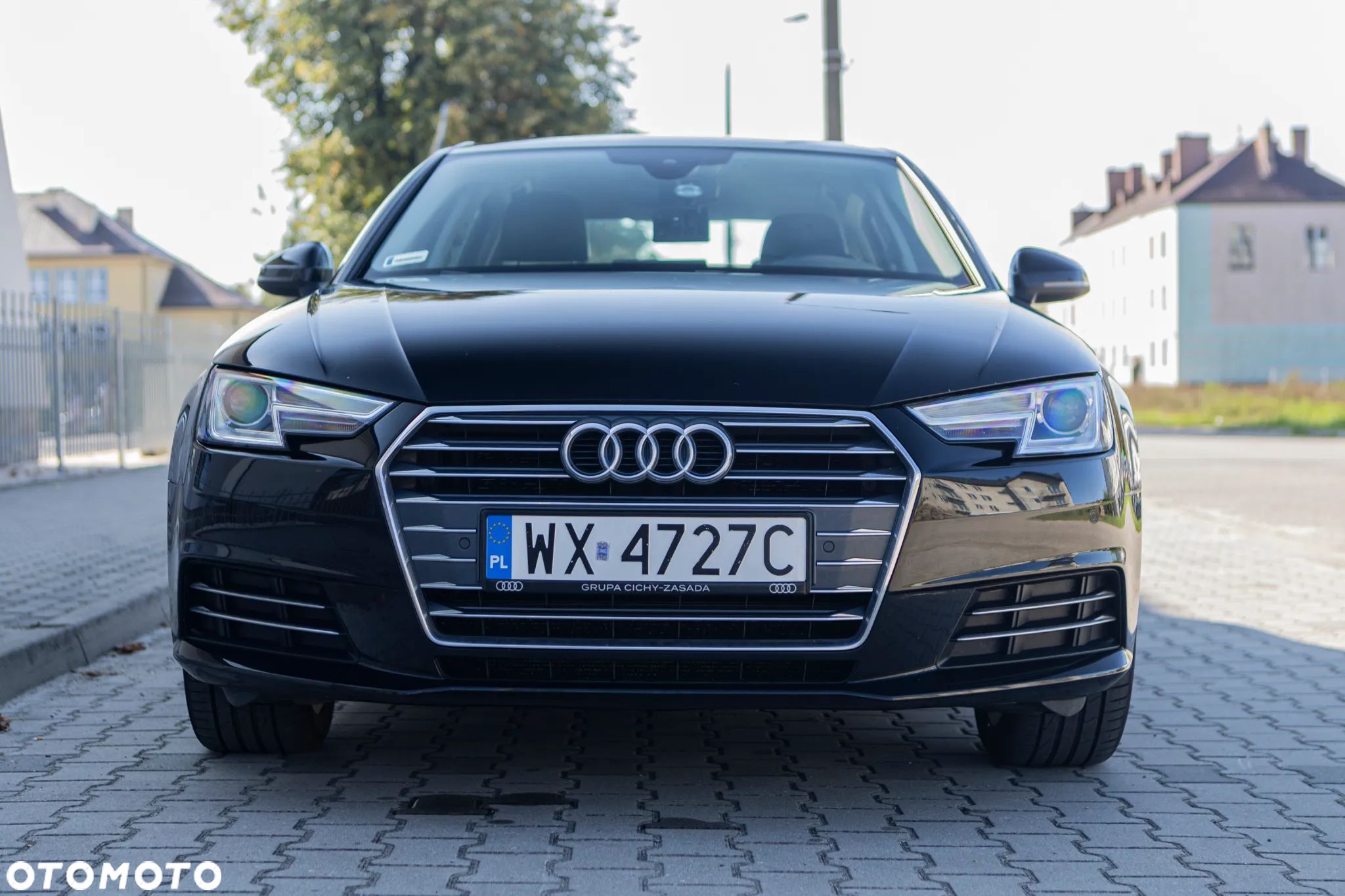Audi A4 2.0 TDI S tronic - 1