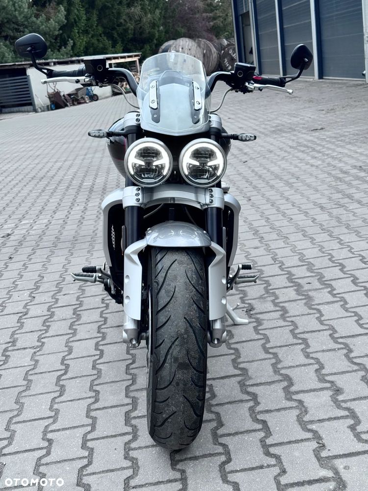 Triumph Rocket - 6