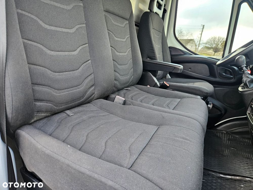 Iveco Daily 50-150 Chłodnia/ Mroźnia Dwie Komory, Wejście 400V, Winda 1000 kg. - 33