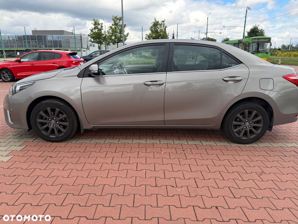 Toyota Corolla 1.6 Prestige - 3