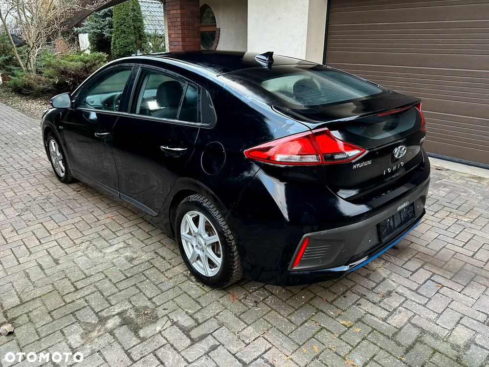 Hyundai IONIQ Plug-in hybrid Premium - 3
