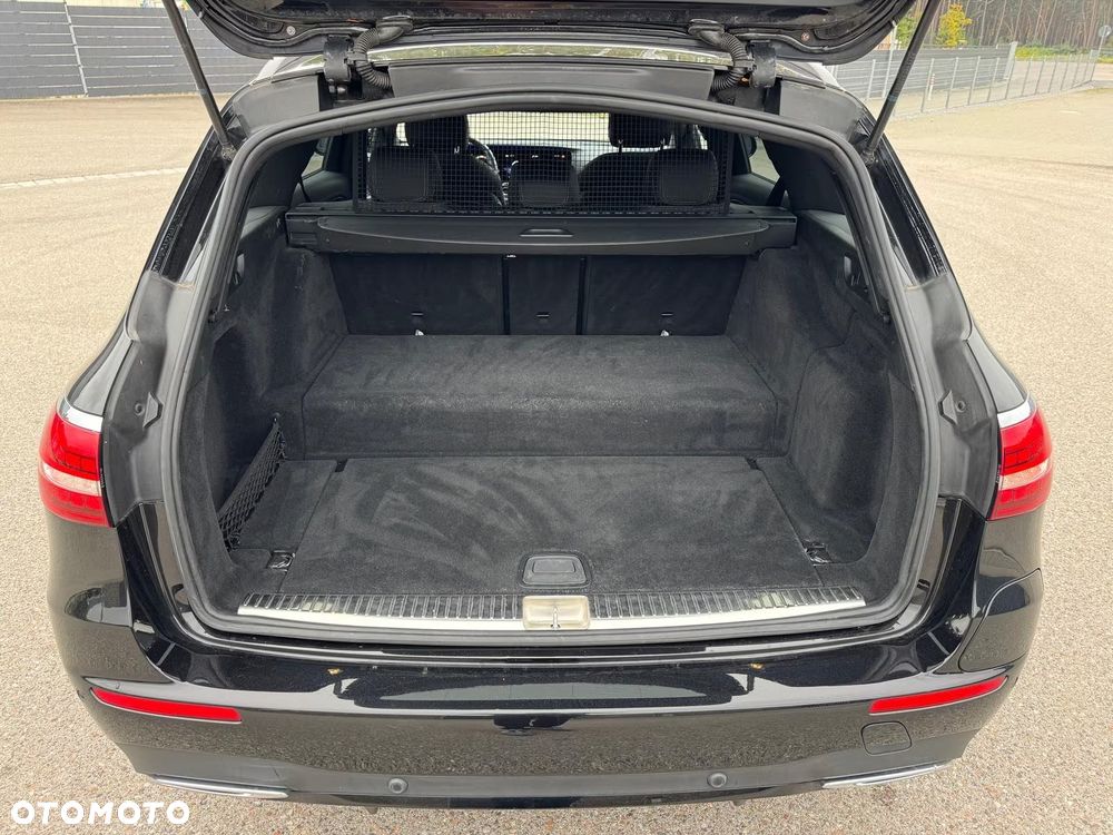 Mercedes-Benz Klasa E - 16