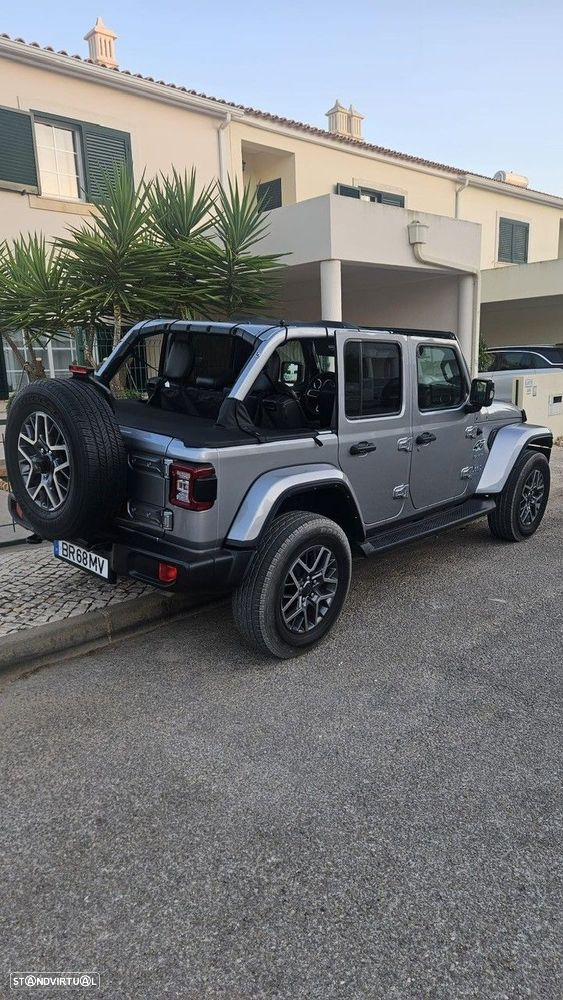 Jeep Wrangler Unlimited - 10