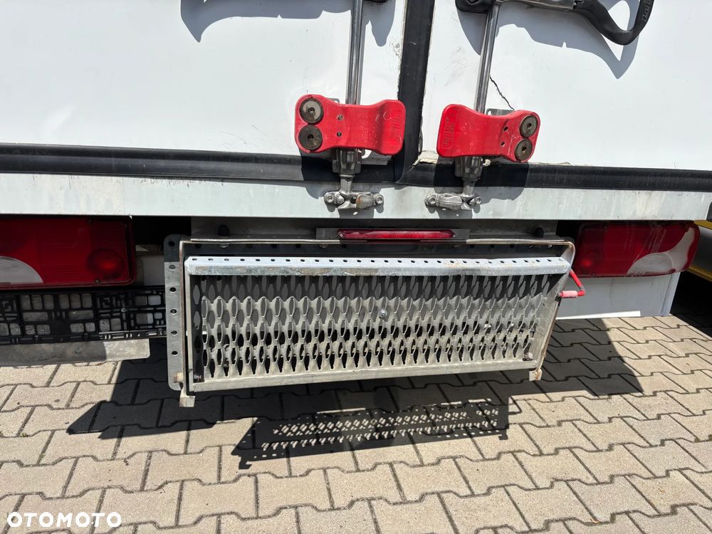 Mercedes-Benz Sprinter Chłodnia - 21