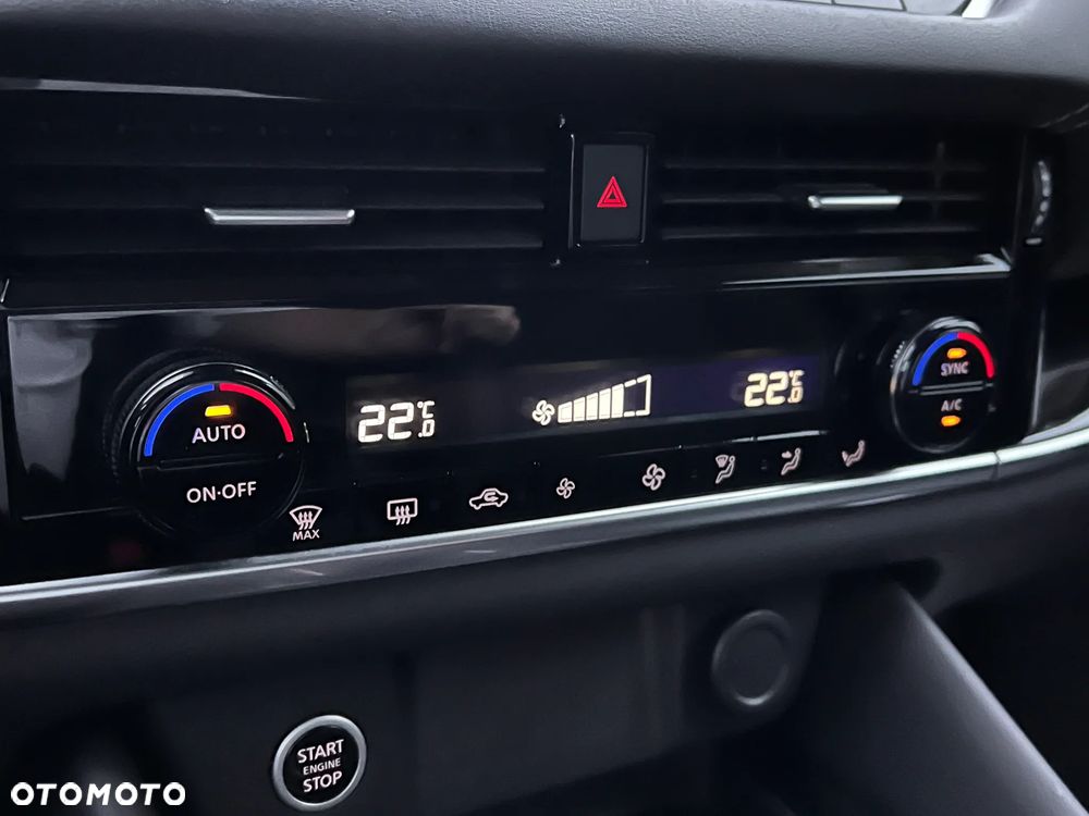Nissan Qashqai - 24