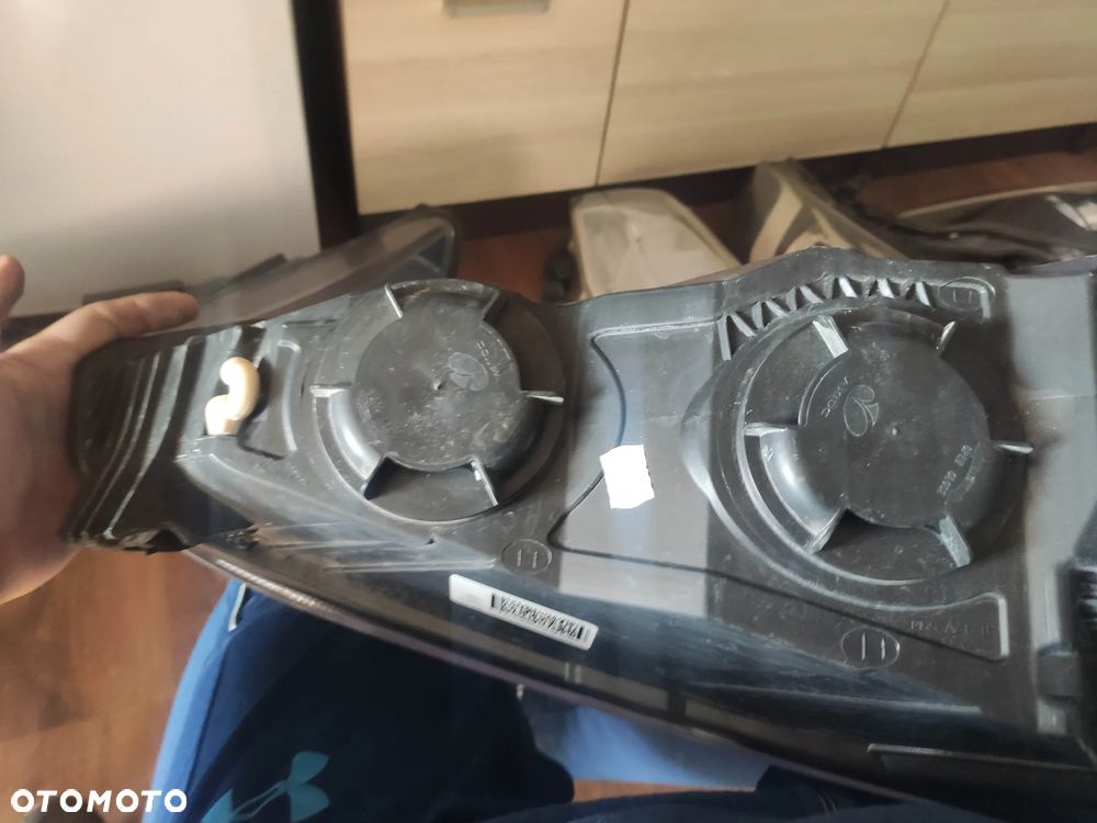 Lampa Lewy przód Ford Focus MKIV MK4 18- LED mx7b-13e015-ce - 6