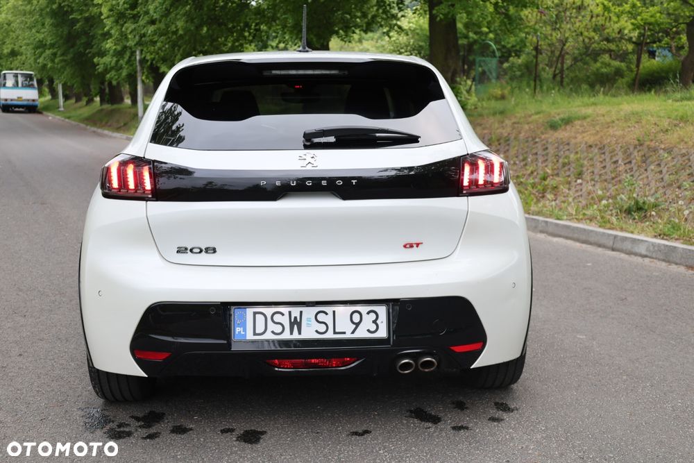 Peugeot 208 1.2 PureTech GT S&S EAT8 - 9