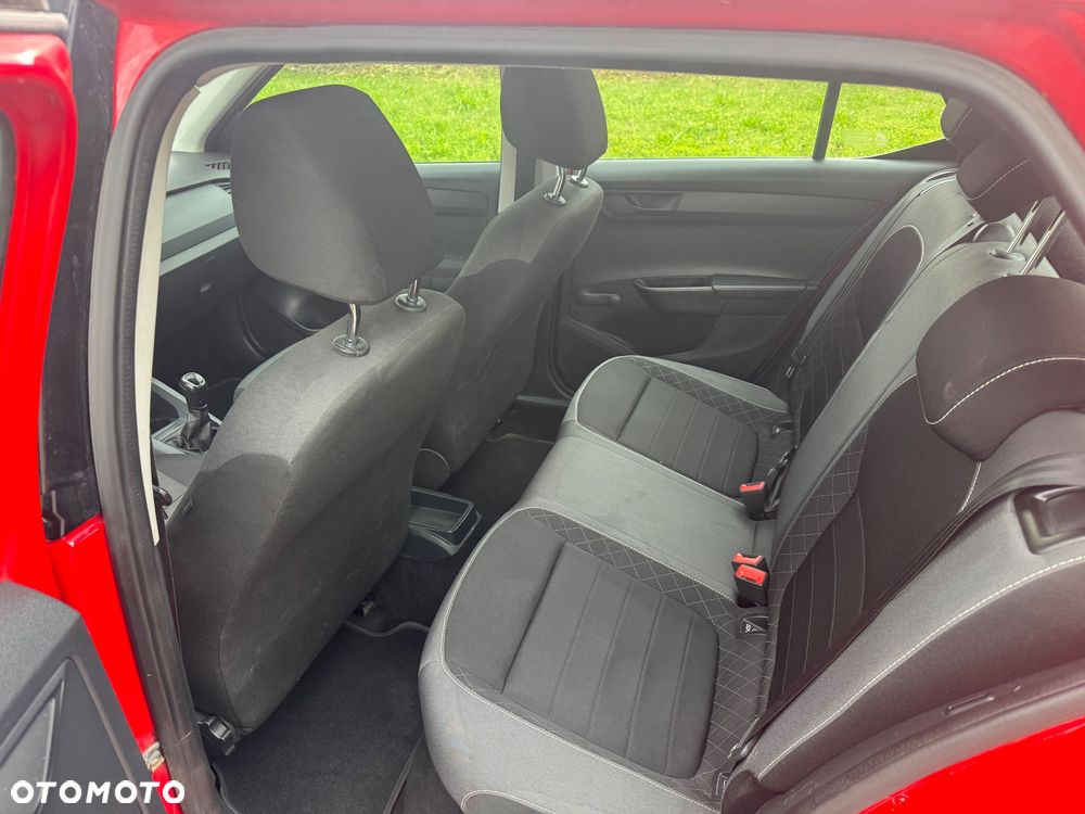 Skoda Fabia 1.0 Active - 11