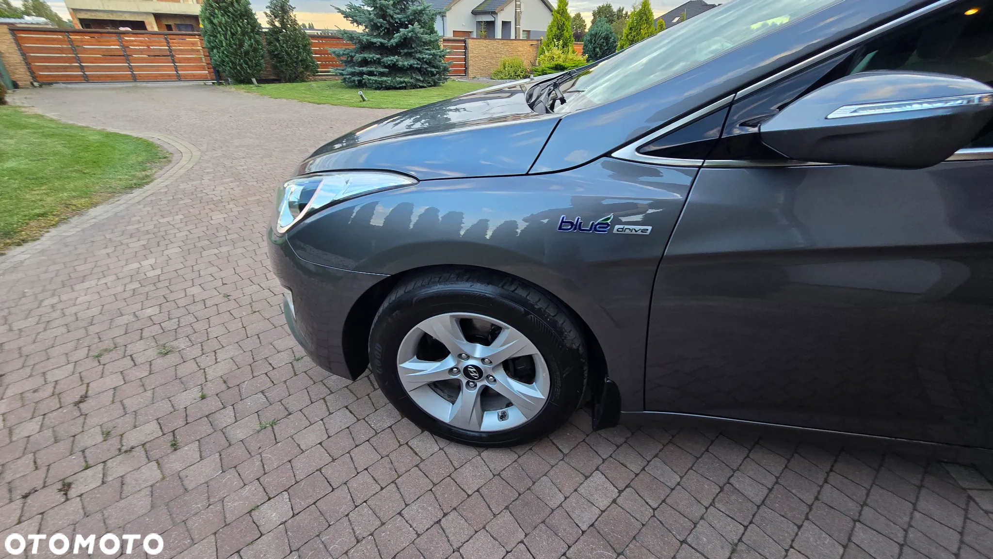 Hyundai i40 - 25