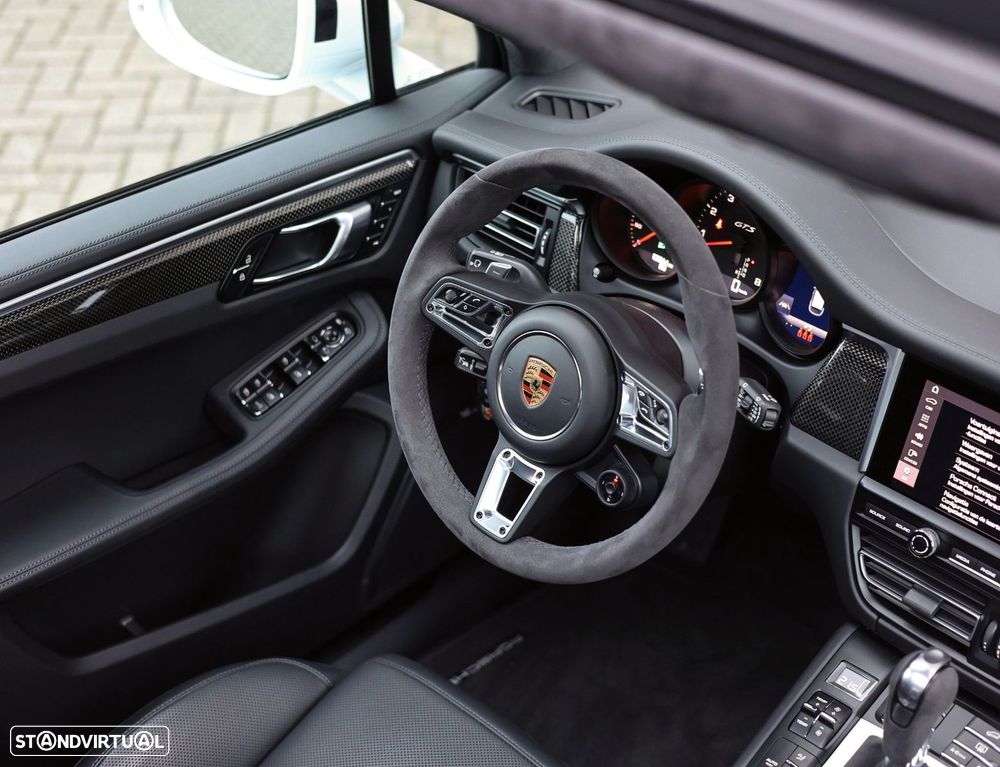 Porsche Macan GTS - 21