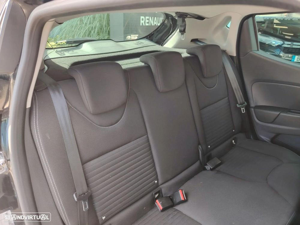 Renault Clio 1.5 dCi Limited - 11