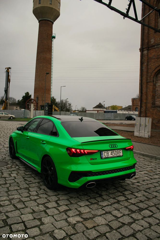 Audi RS3 Limousine - 4