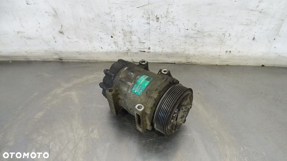 SPRĘŻARKA KLIMATYZACJI VOLVO S40 II 2.0 4M5H-19D629-HC - 1