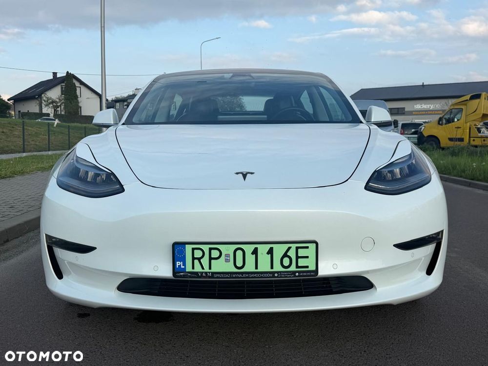 Tesla Model 3 - 19