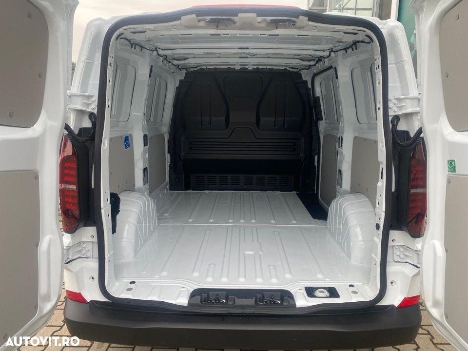 Volkswagen Transporter - 7