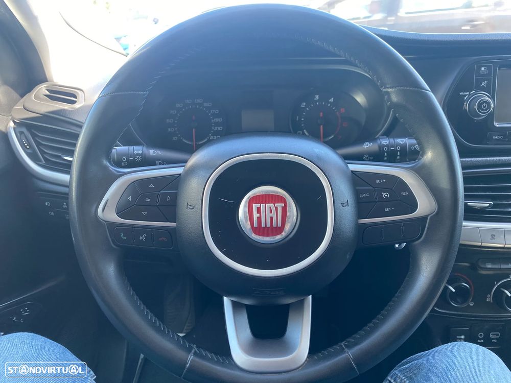Fiat Tipo Station Wagon 1.3 M-Jet Easy - 16