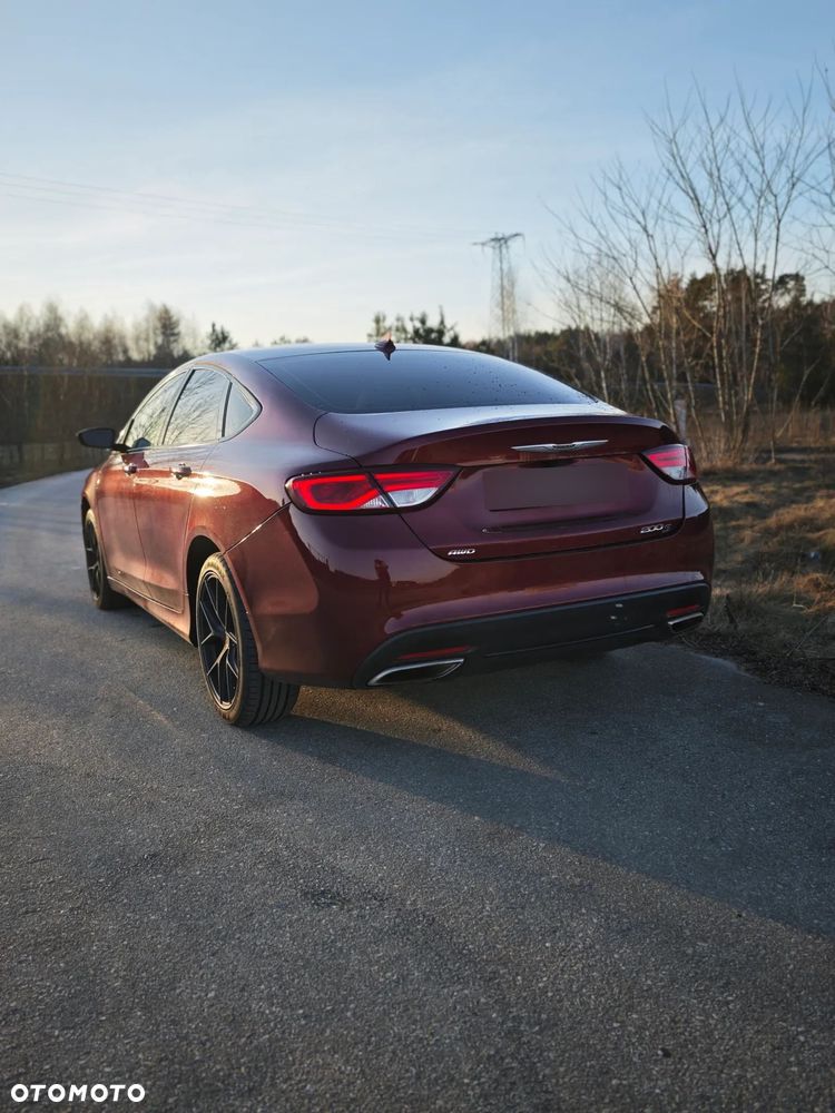 Chrysler 200 - 7