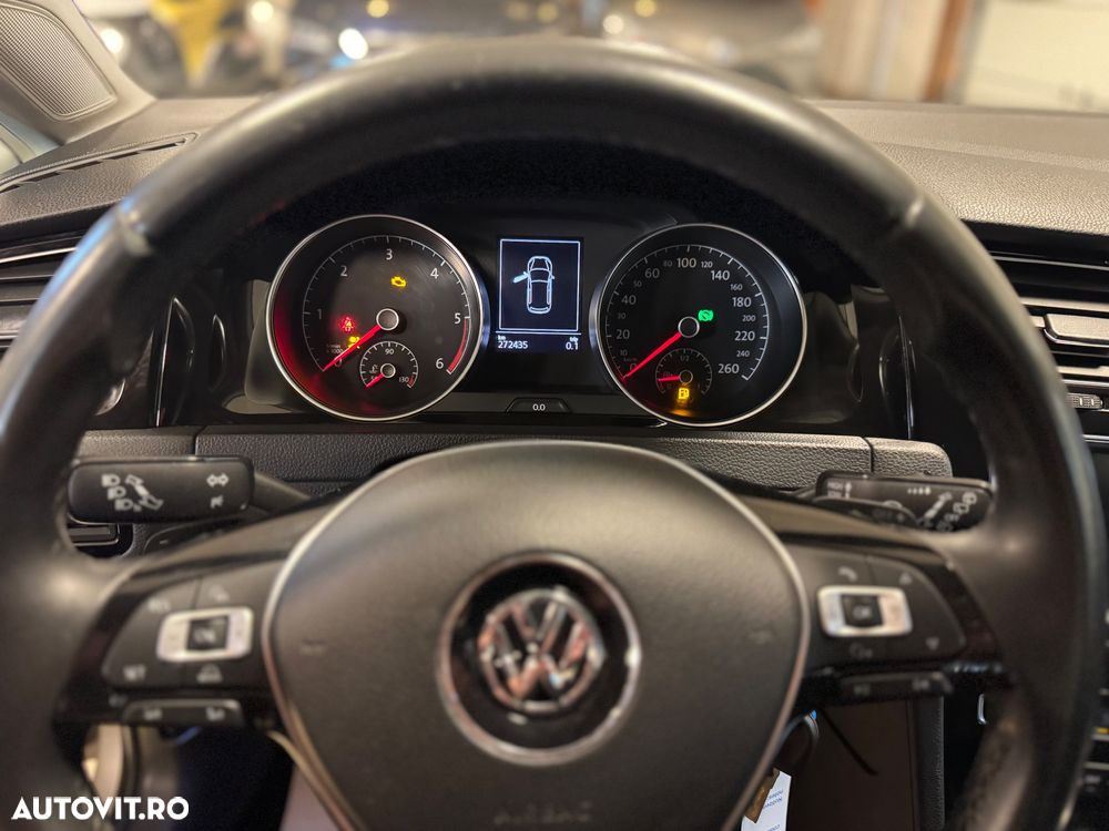 Volkswagen Golf 2.0 TDI (BlueMotion Technology) DSG Comfortline - 17