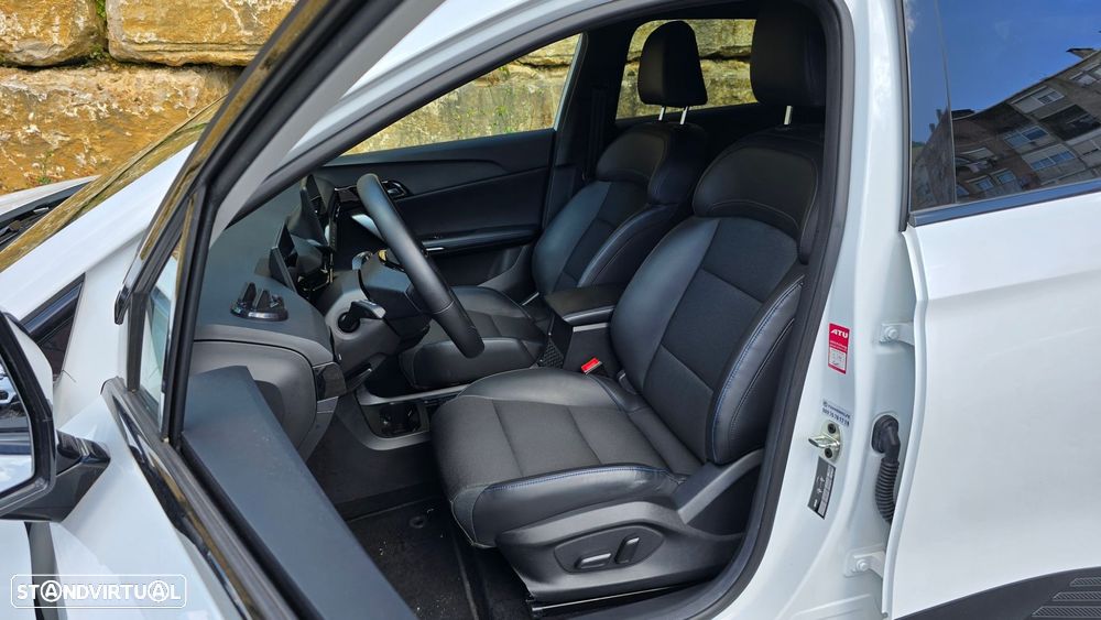 MG MG4 64 kWh Luxury - 40