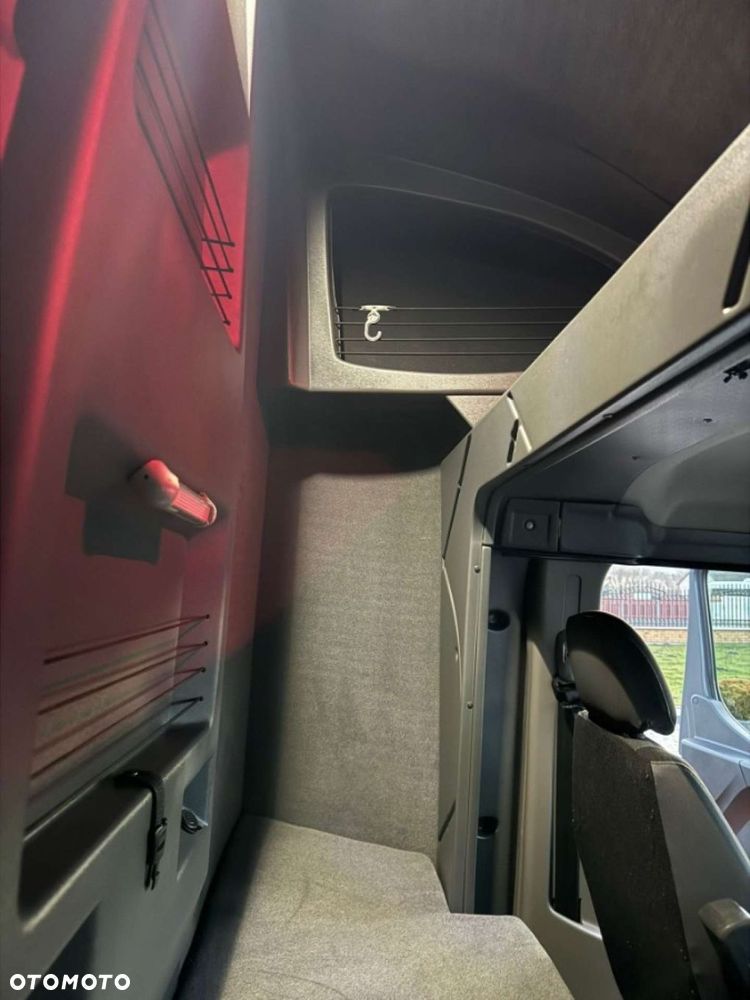 Renault Master 10 europalet Serwisowany Bezwypadkowy - 32