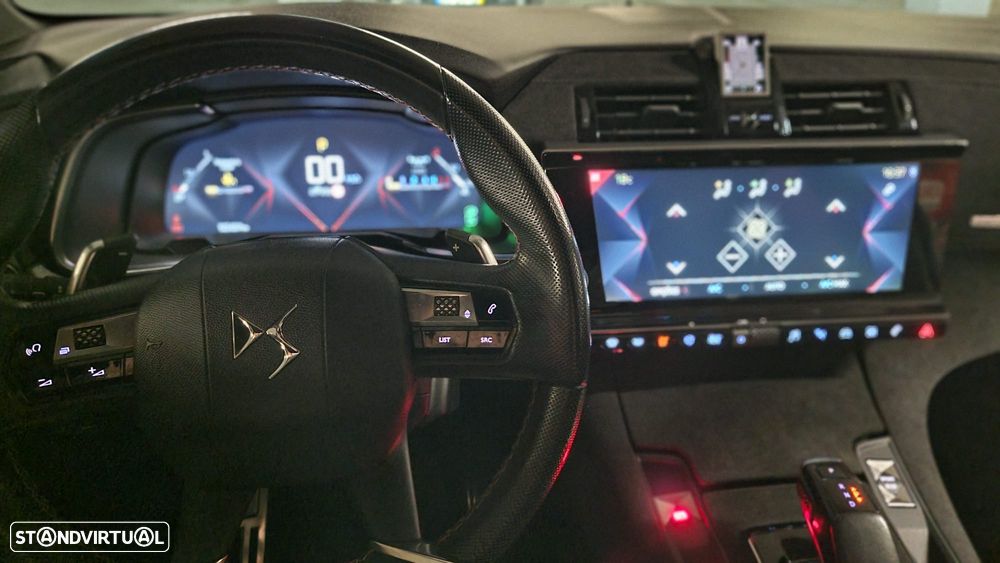 DS DS7 Crossback BlueHDI 130 Aut. Performance Line + - 23