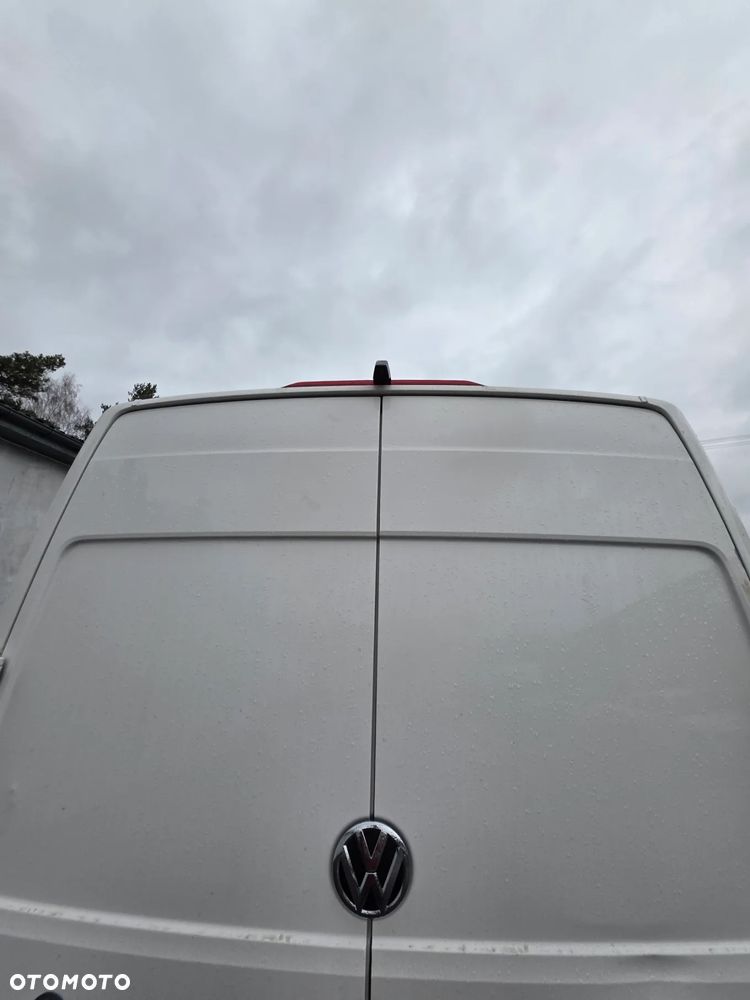 Volkswagen Crafter - 13