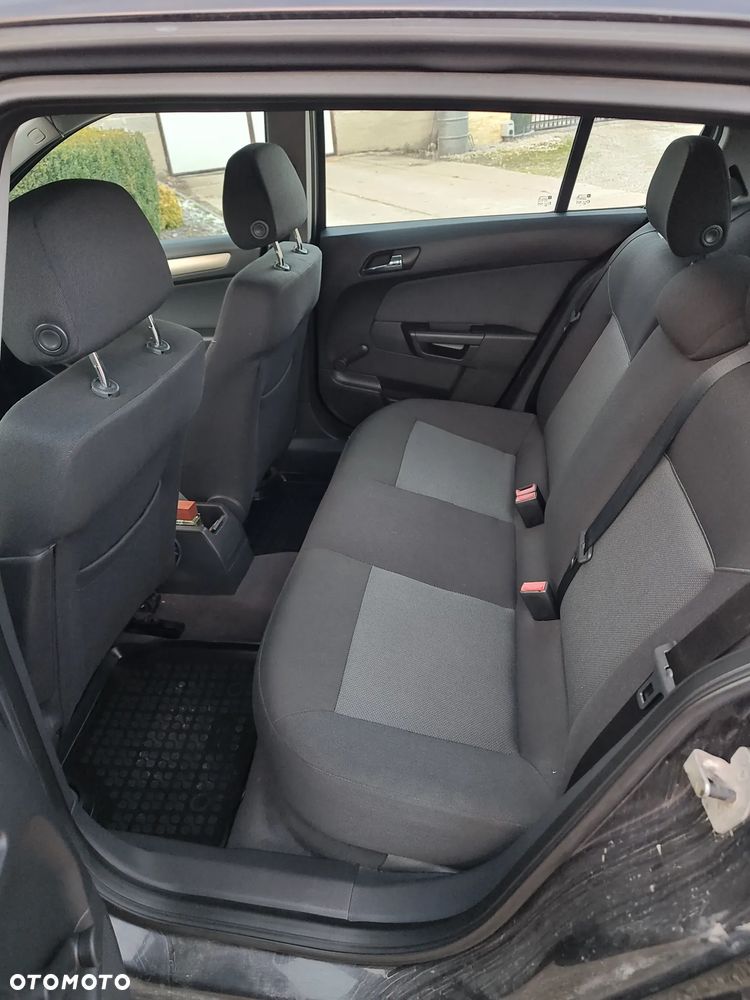 Opel Astra - 12
