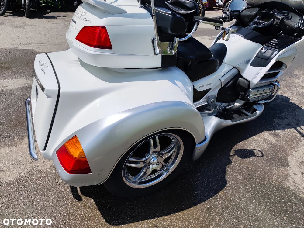 Honda GL - 35