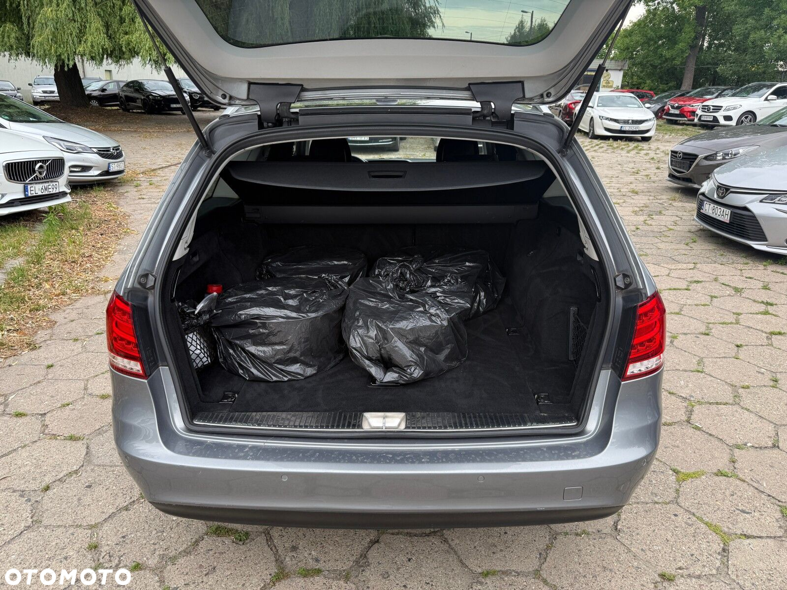 Mercedes-Benz Klasa E - 9