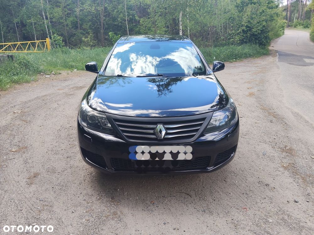 Renault Latitude - 1