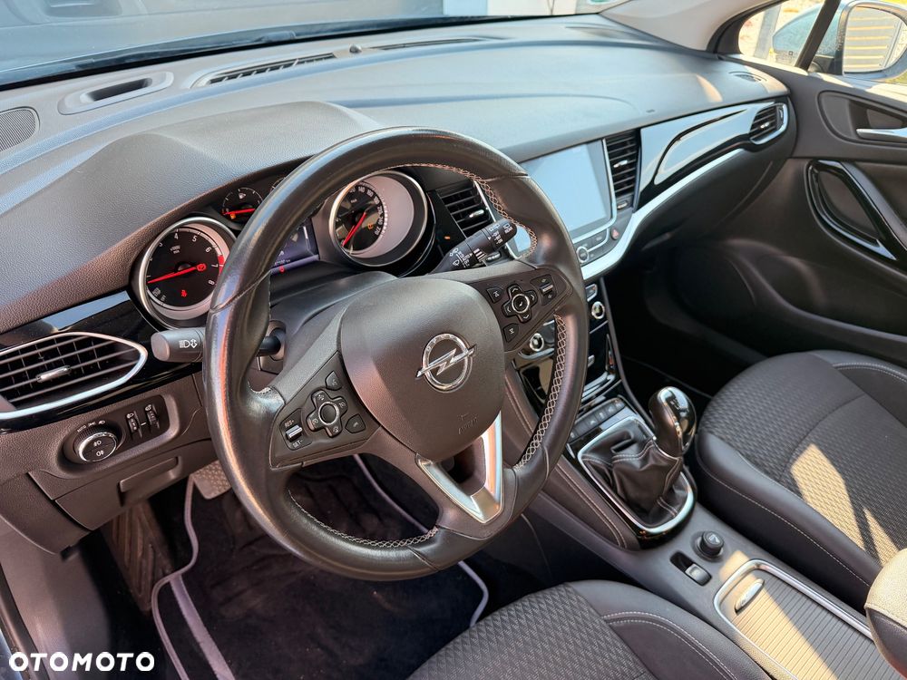 Opel Astra 1.4 Turbo Edition - 11