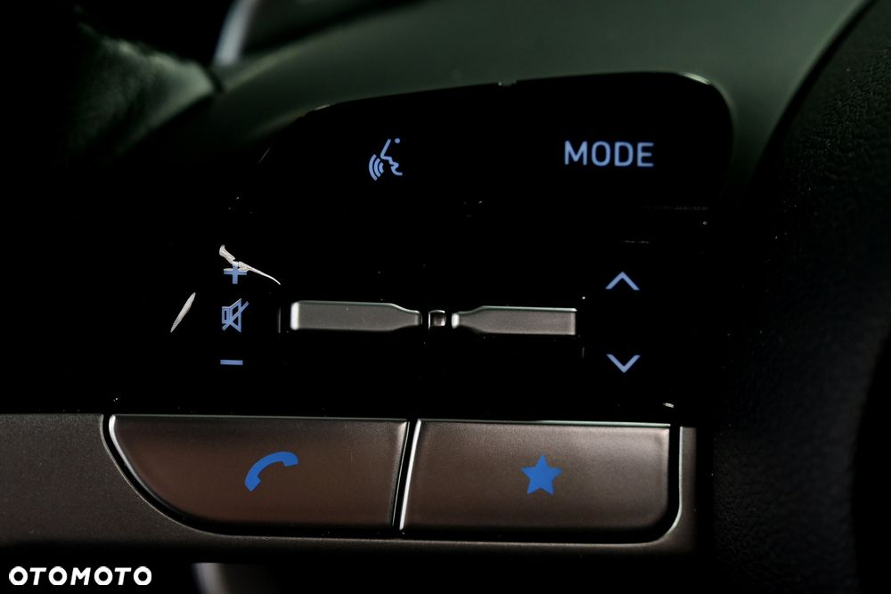 Hyundai Tucson 1.6 T-GDi HEV Executive 2WD - 28