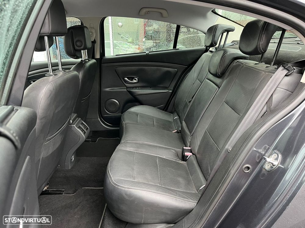 Renault Fluence 1.5 dCi Exclusive - 11