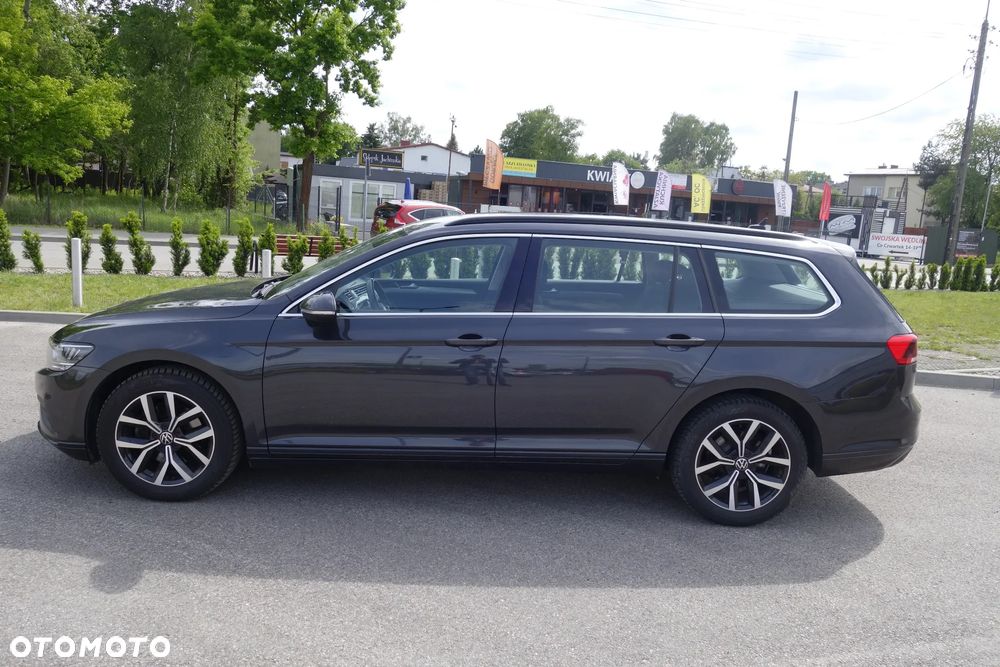 Volkswagen Passat 2.0 TDI EVO Business DSG - 6