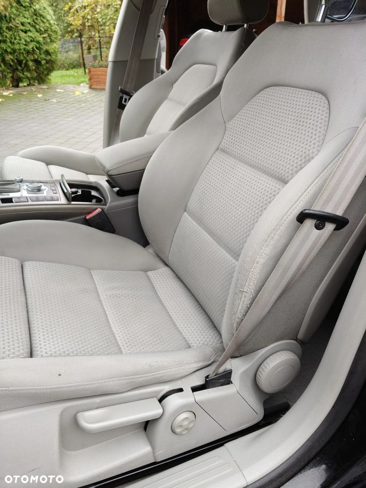 Audi A6 - 12