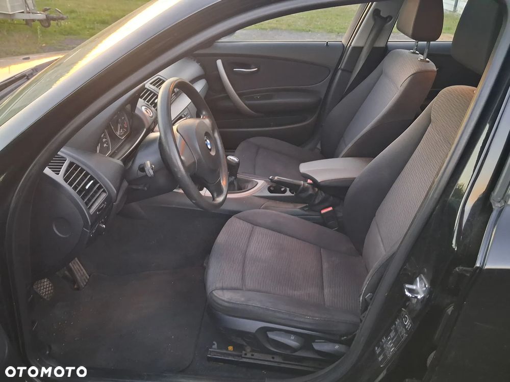 BMW Seria 1 - 10