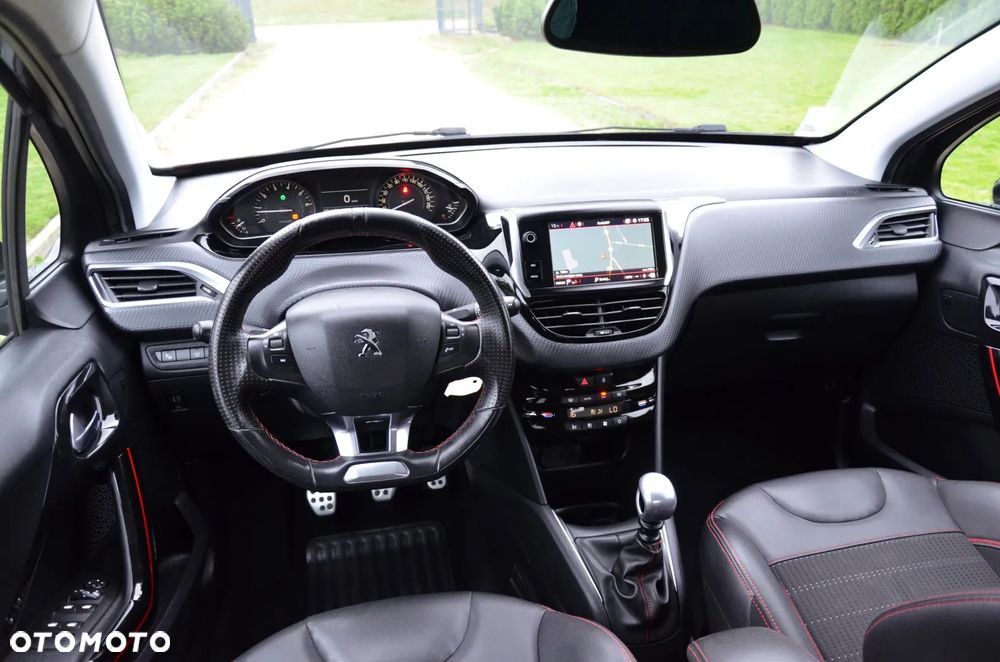 Peugeot 208 - 20