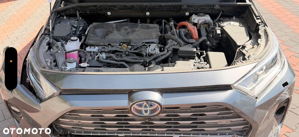 Toyota RAV4 2.5 Hybrid Black Edition by JBL 4x4 - 8