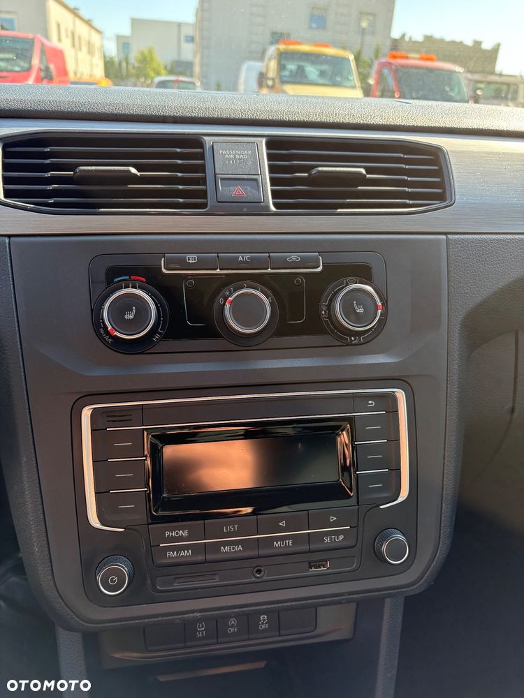 Volkswagen Caddy - 39