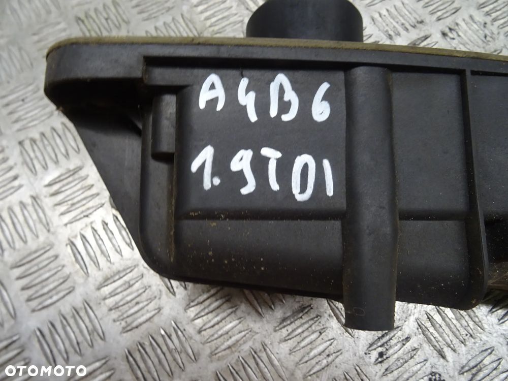 AUDI A4 B6 SEDAN 00-06 1.9 TDI AWX LEWAREK WYBIERAK BIEGÓW 8E0711290 - 2
