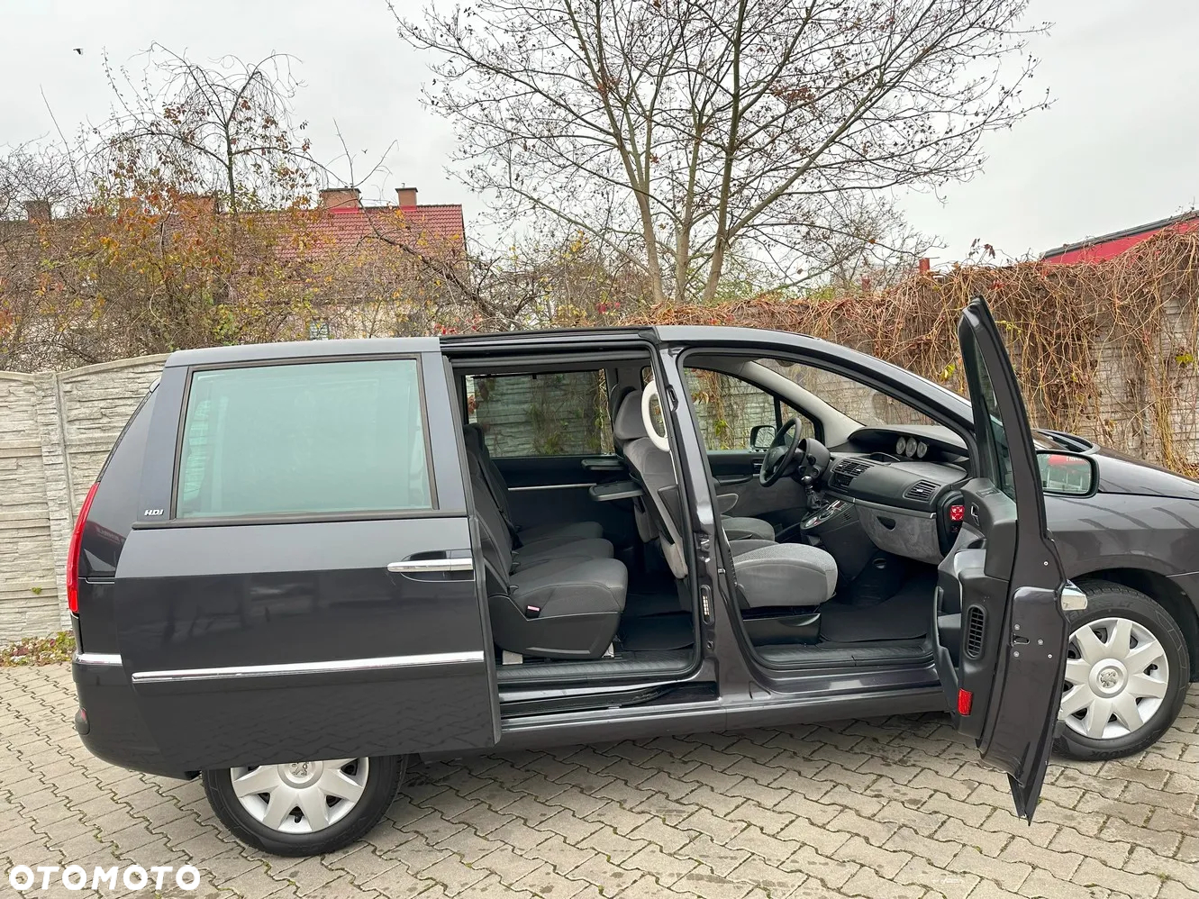 Peugeot 807 HDi 135 Tendance - 8