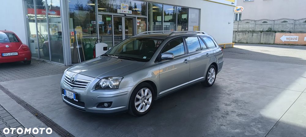 Toyota Avensis 2.0 D-4D Luna - 3